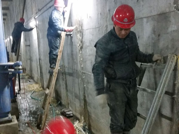 進(jìn)行地下室堵漏施工時(shí)注意哪些問(wèn)題？